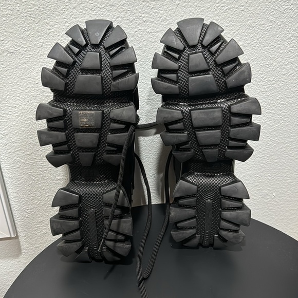 Men’s size 10 Prada tennis shoes - Picture 3 of 4